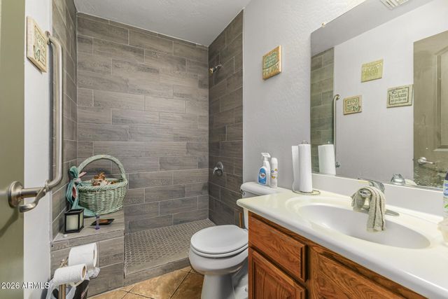 2212 W CONGRESS Avenue, Coolidge, AZ 85128