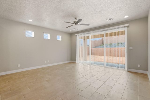 6705 Sydney Drive NE, Rio Rancho, NM 87144