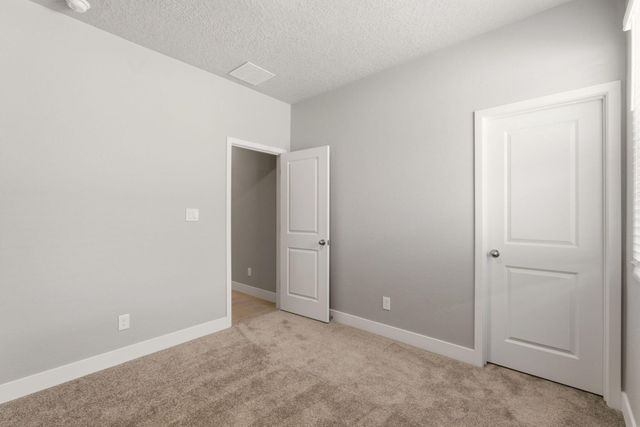 6705 Sydney Drive NE, Rio Rancho, NM 87144