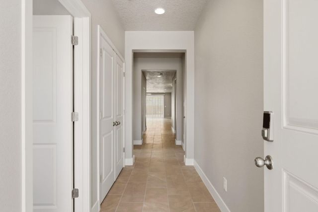 6705 Sydney Drive NE, Rio Rancho, NM 87144
