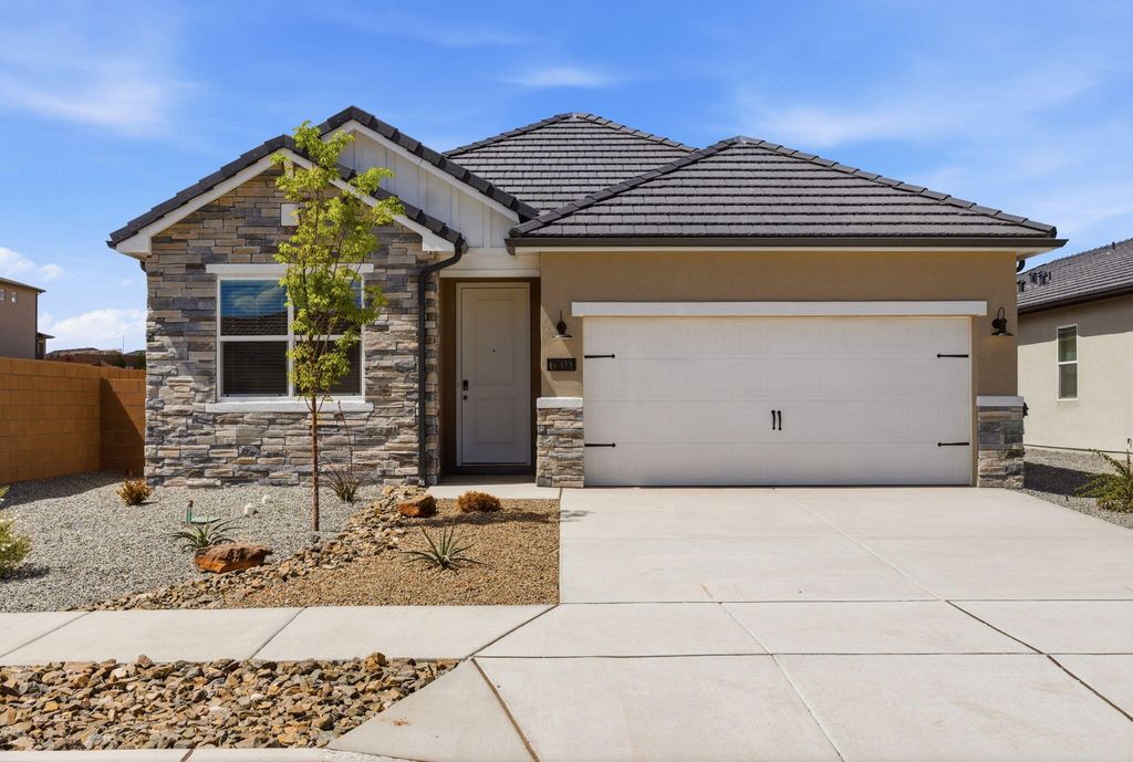 6705 Sydney Drive NE, Rio Rancho, NM 87144