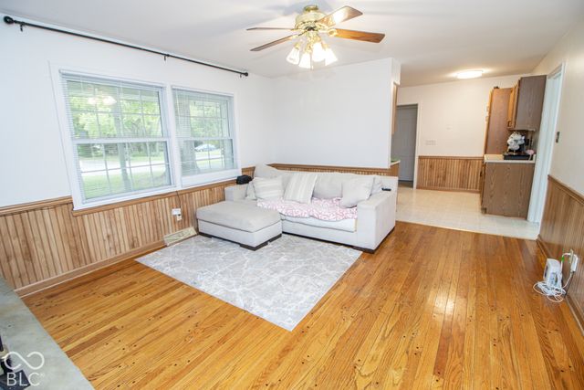 8647 Driftwood Drive, Indianapolis, IN 46240