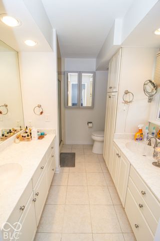 8647 Driftwood Drive, Indianapolis, IN 46240