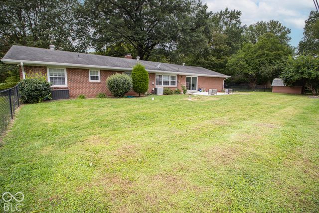 8647 Driftwood Drive, Indianapolis, IN 46240