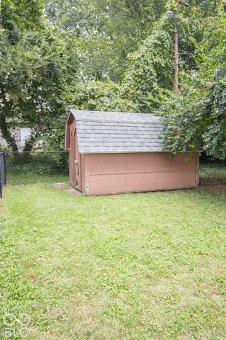 8647 Driftwood Drive, Indianapolis, IN 46240