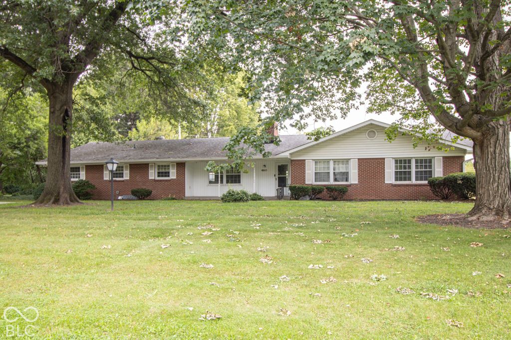 8647 Driftwood Drive, Indianapolis, IN 46240