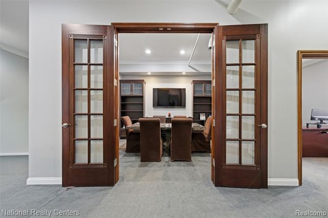 45679 Village Blvd, Shelby Twp, MI 48315