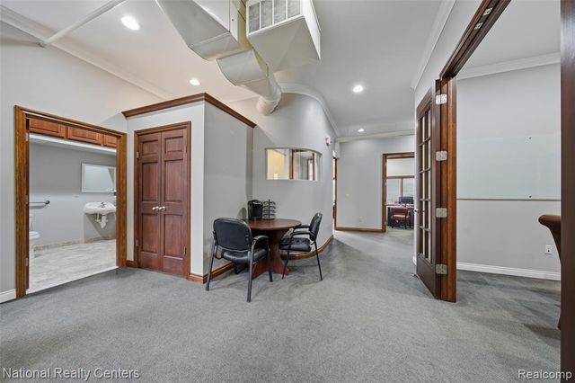 45679 Village Blvd, Shelby Twp, MI 48315