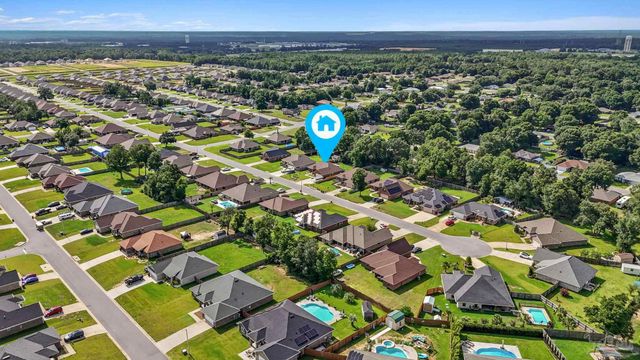 8916 Clearbrook Dr, Milton, FL 32583