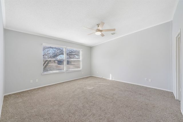 3400 Raindrop Drive, Alvarado, TX 76009