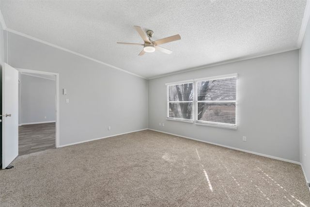 3400 Raindrop Drive, Alvarado, TX 76009