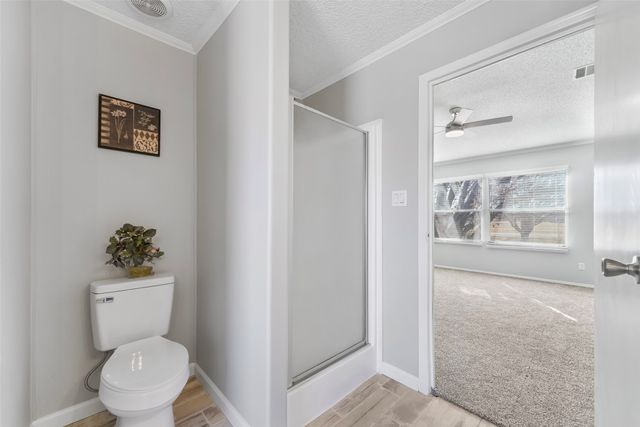 3400 Raindrop Drive, Alvarado, TX 76009