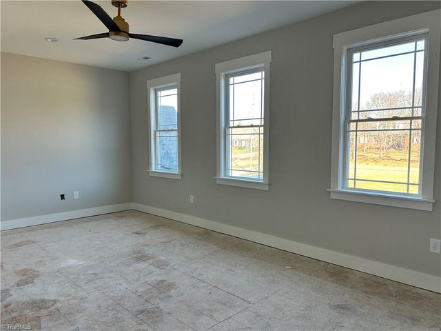 5089 Harvestview Drive, Mebane, NC 27302