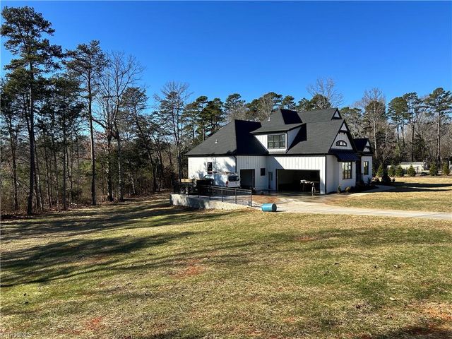 5089 Harvestview Drive, Mebane, NC 27302