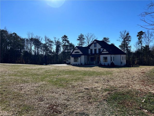 5089 Harvestview Drive, Mebane, NC 27302