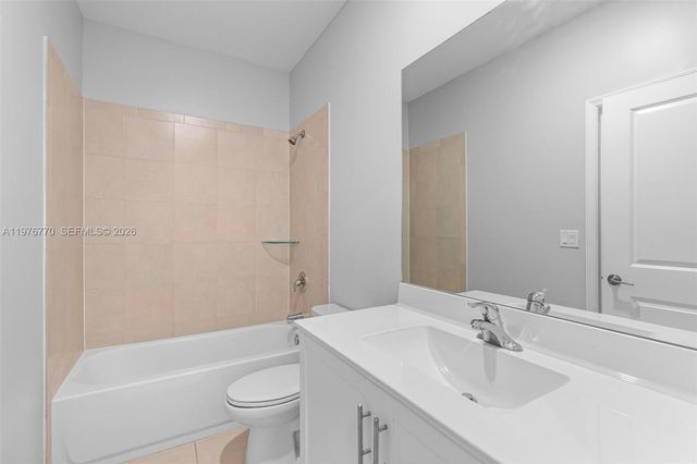 1467 SE 26th Rd 0, Homestead, FL 33035