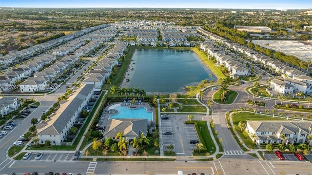 1467 SE 26th Rd 0, Homestead, FL 33035