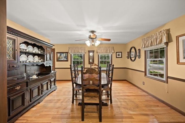 195 Colonial Dr, Somerset, MA 02726