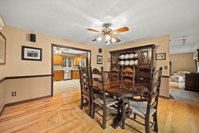 195 Colonial Dr, Somerset, MA 02726