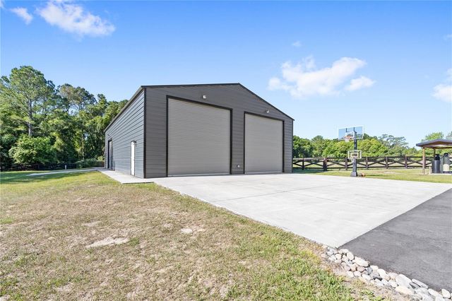 22250 DEER PARK AVENUE, Eustis, FL 32736