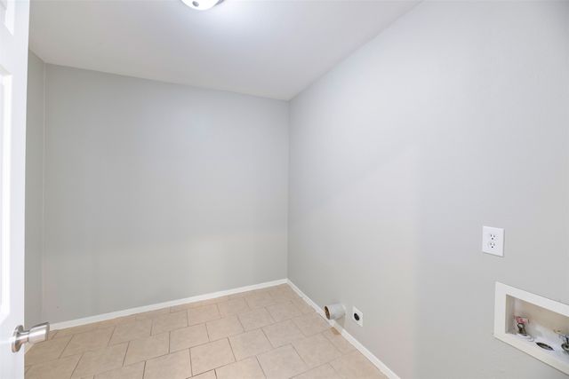 5633 Conroy Street, Fort Worth, TX 76134