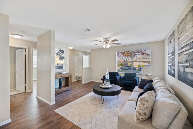 5633 Conroy Street, Fort Worth, TX 76134