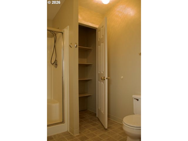 16500 Se 1ST St, Vancouver, WA 98684
