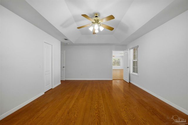 1522 Oak Shore Dr, Gulf Breeze, FL 32563