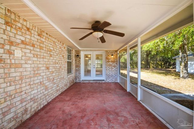 1522 Oak Shore Dr, Gulf Breeze, FL 32563