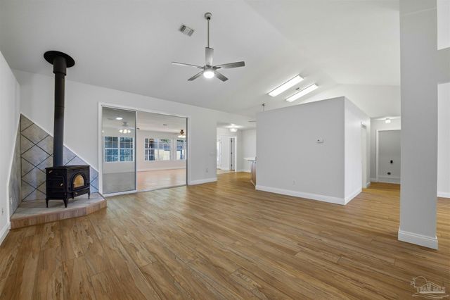 1522 Oak Shore Dr, Gulf Breeze, FL 32563