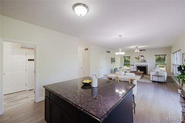 1599 Laurel Bluffs Drive, St Louis, MO 63042
