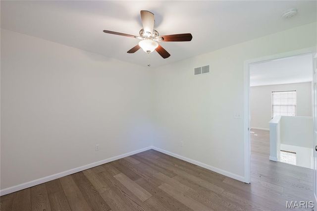 1599 Laurel Bluffs Drive, St Louis, MO 63042