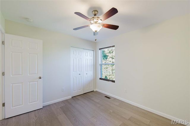 1599 Laurel Bluffs Drive, St Louis, MO 63042