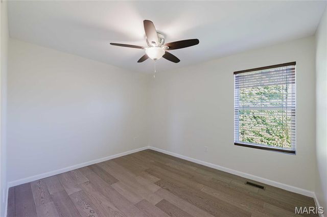1599 Laurel Bluffs Drive, St Louis, MO 63042