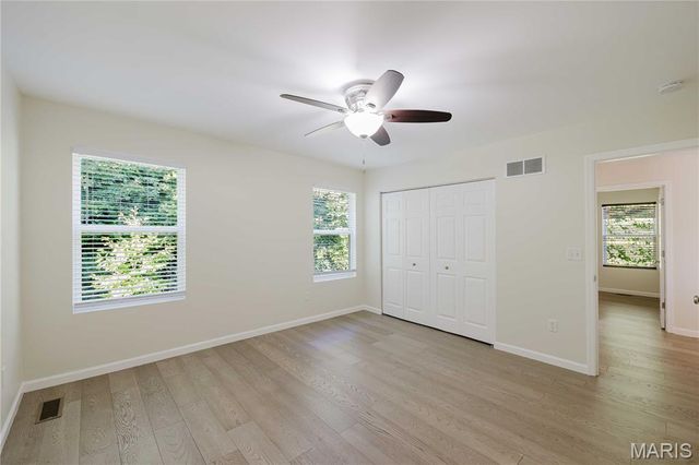 1599 Laurel Bluffs Drive, St Louis, MO 63042