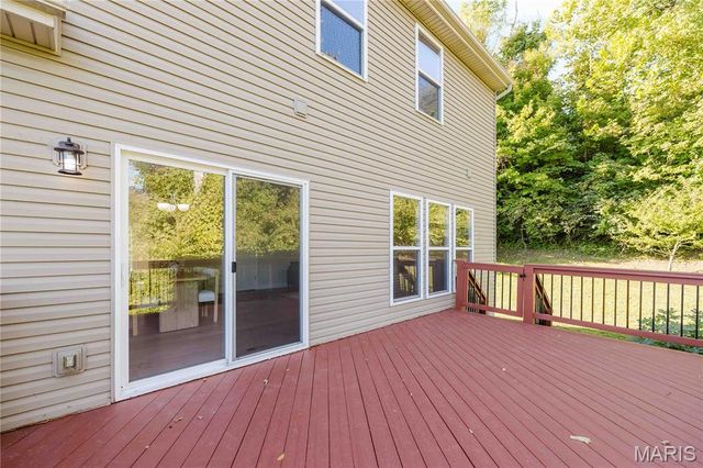 1599 Laurel Bluffs Drive, St Louis, MO 63042
