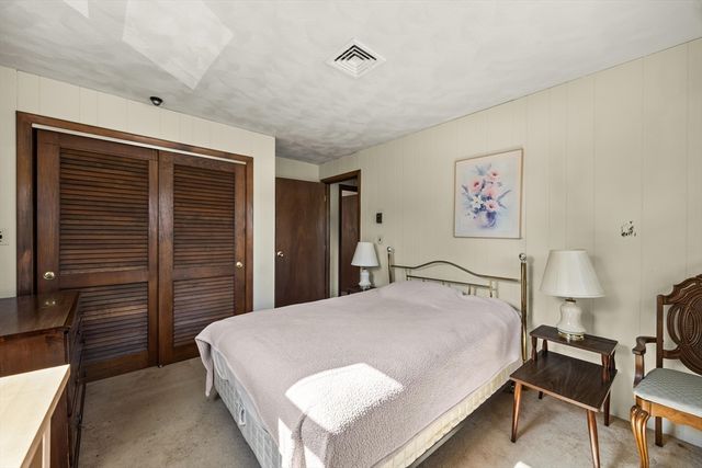 1372 Pleasant St, Brockton, MA 02301