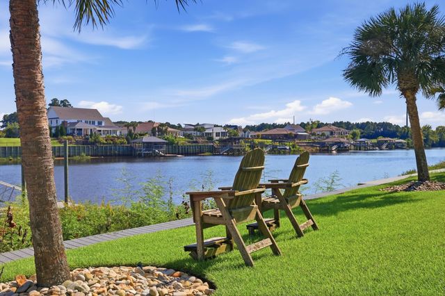 840 Waterton Ave., Myrtle Beach, SC 29579