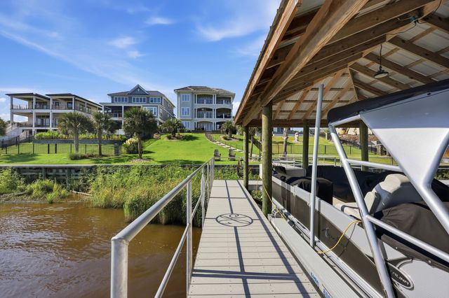 840 Waterton Ave., Myrtle Beach, SC 29579