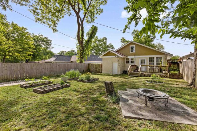 2066 E MCLEMORE AVE, Memphis, TN 38114