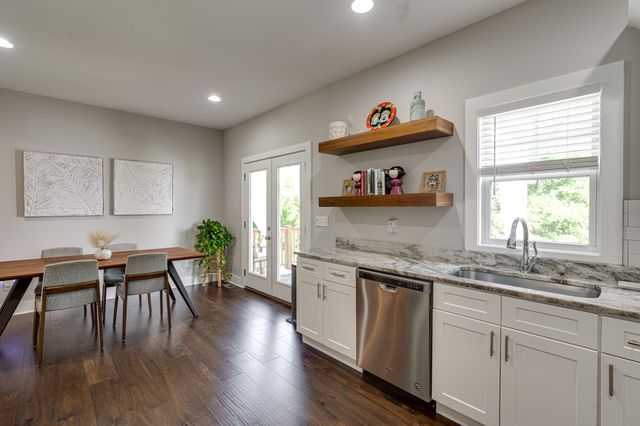 9443 Harris Street, Soddy Daisy, TN 37379