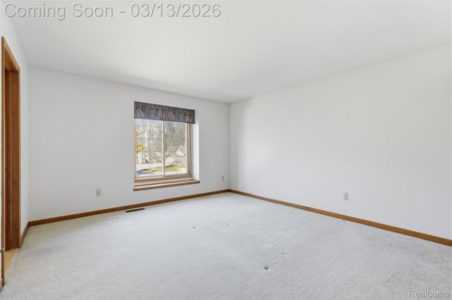 1004 Rosewood Court, Brighton, MI 48116