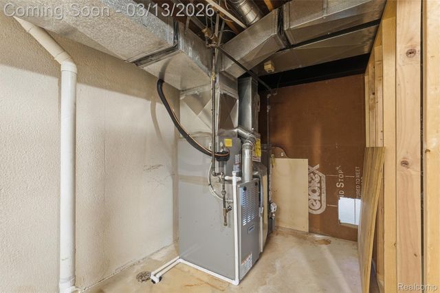 1004 Rosewood Court, Brighton, MI 48116