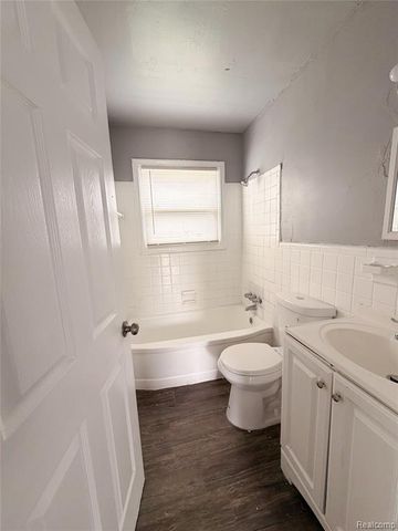 14134 Collingham Drive, Detroit, MI 48205