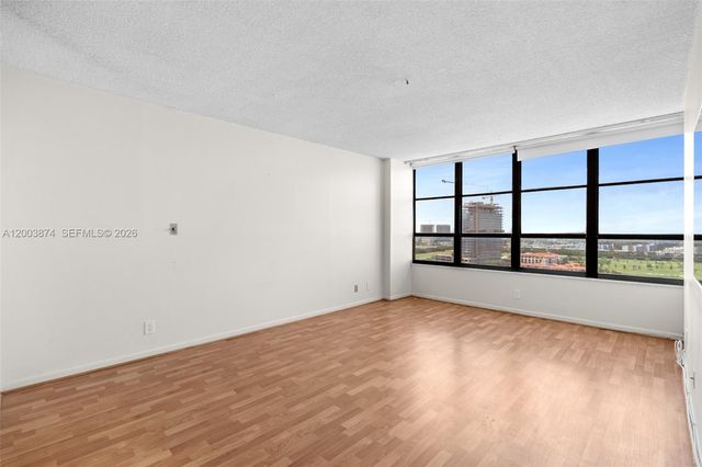 600 Three Islands Blvd 1707, Hallandale Beach, FL 33009