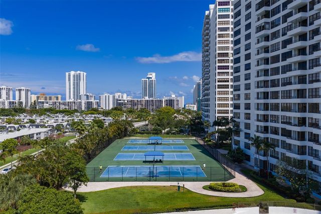 600 Three Islands Blvd 1707, Hallandale Beach, FL 33009