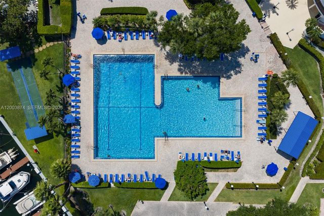 600 Three Islands Blvd 1707, Hallandale Beach, FL 33009