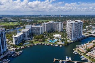 600 Three Islands Blvd 1707, Hallandale Beach, FL 33009