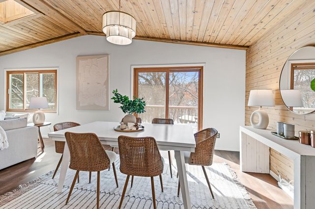 104 Belmont Road, Apple Valley, MN 55124