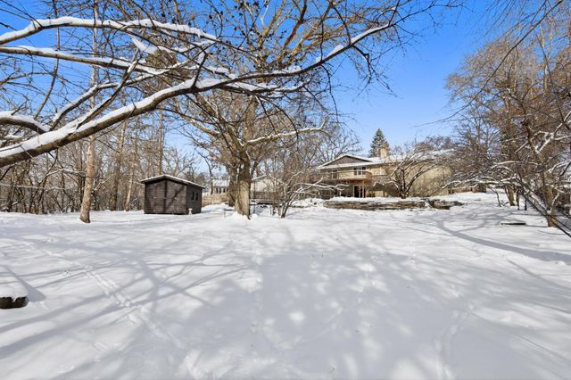 104 Belmont Road, Apple Valley, MN 55124